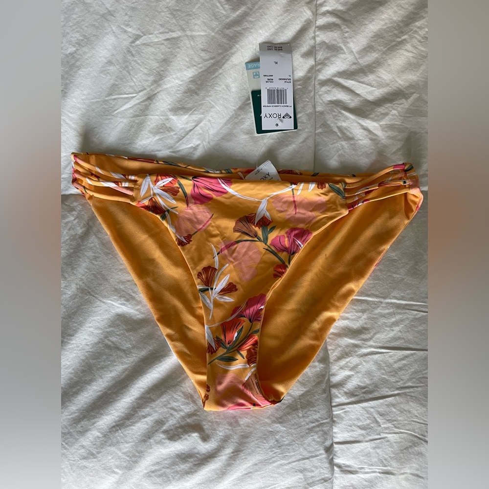 Roxy Mid-Rise Medium Coverage Swim Bottoms XL